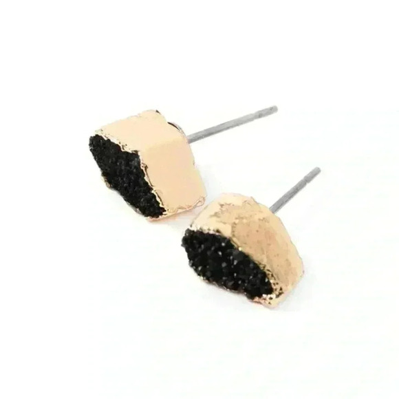 BLACK DRUZY EARRINGS - Picture 3 of 3